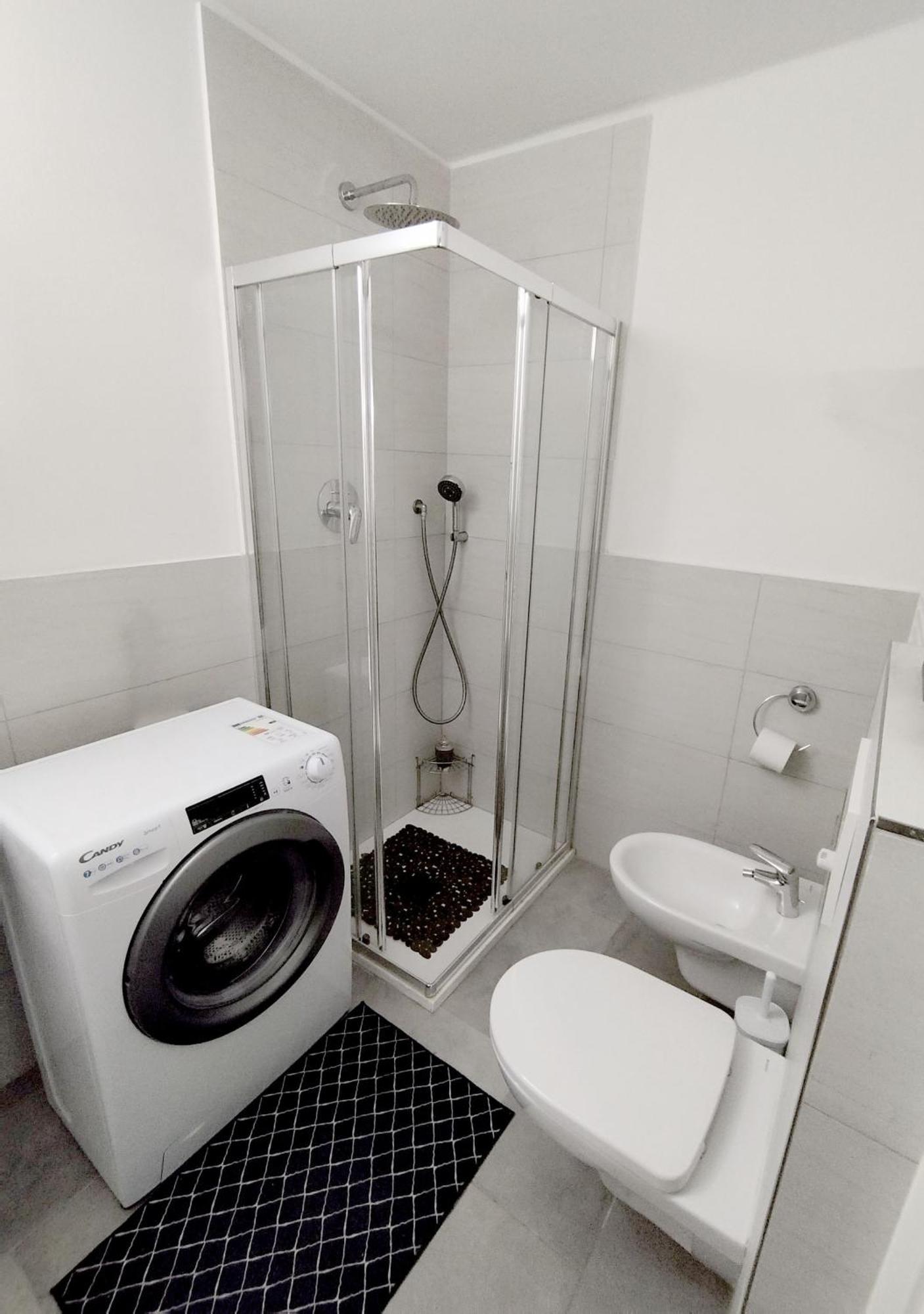 ボローニャSky Loft Airport - Modern Apt 1St Floorアパートメント エクステリア 写真